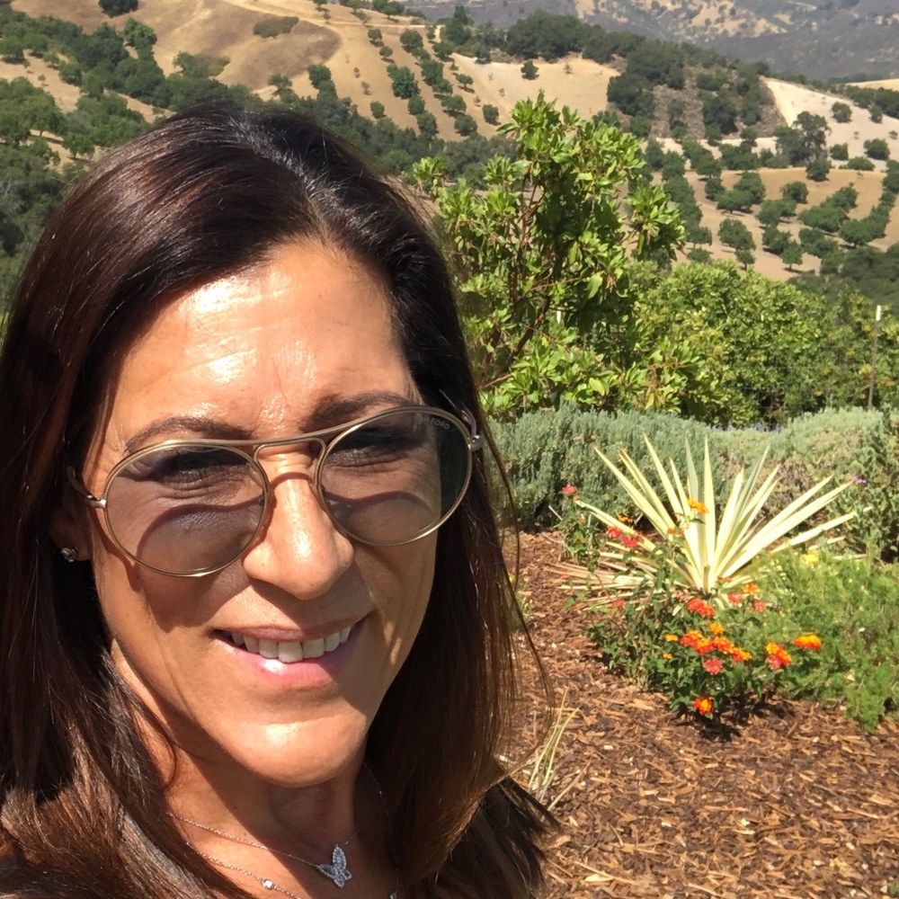 Meet your Posher, Janet